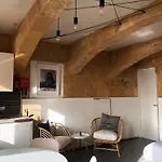 Wave 24 Savynomad Harbour & Private Jacuzzi Cave La Valette