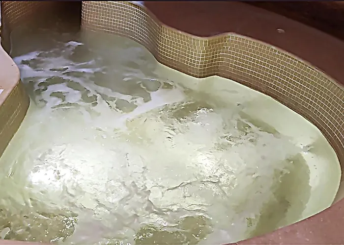 Дом отдыха Wave 24 Savynomad Harbour & Private Jacuzzi Cave Валетта