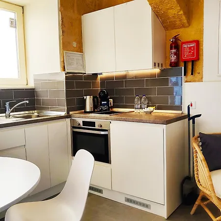 Hébergement de vacances Wave 24 Savynomad Harbour & Private Jacuzzi Cave