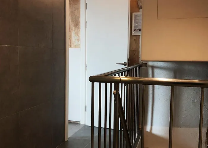 Wave 24 Savynomad Harbour & Private Jacuzzi Cave ואלטה